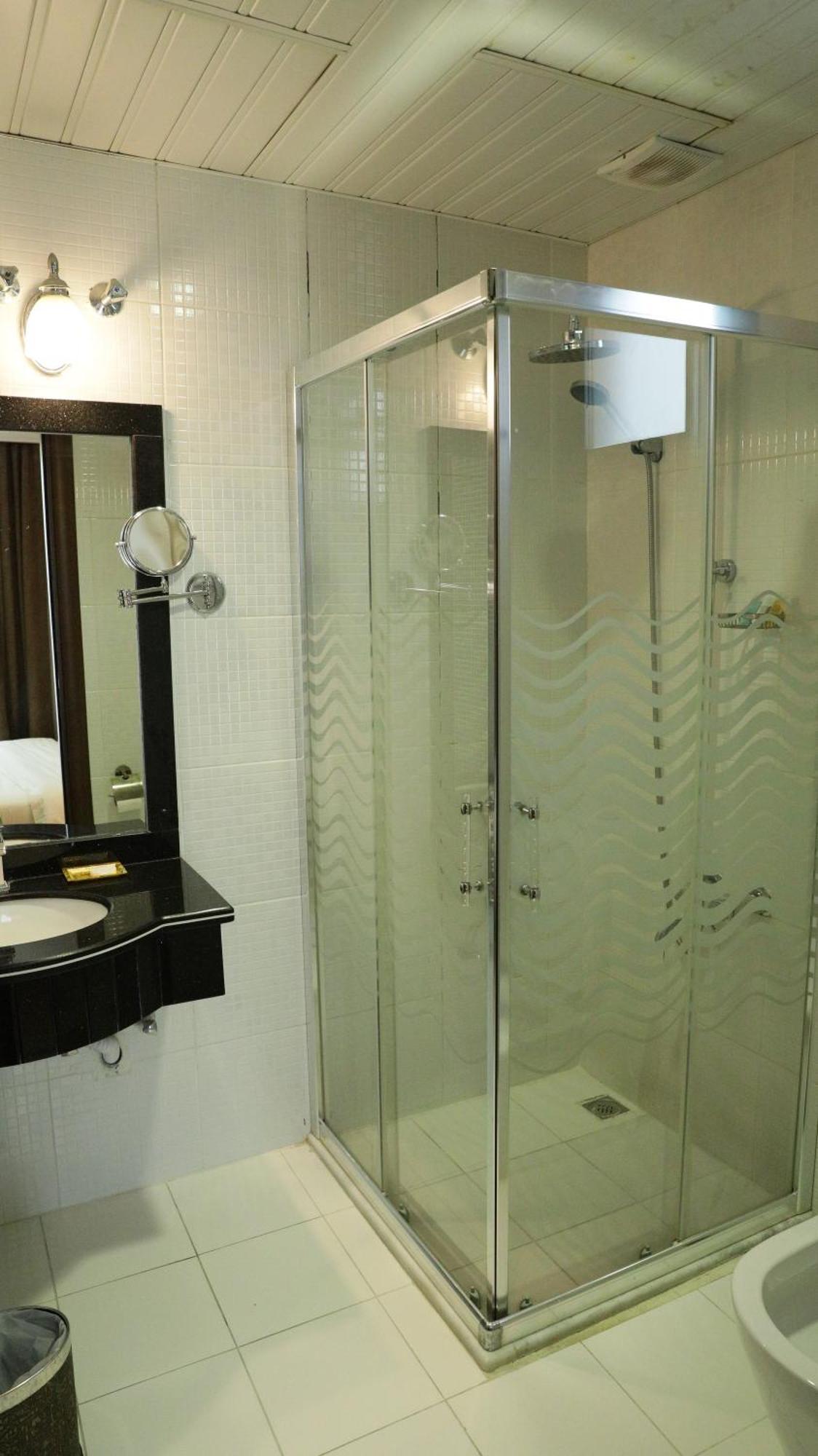 Laguna Hotel Suites Kuwait City Eksteriør bilde