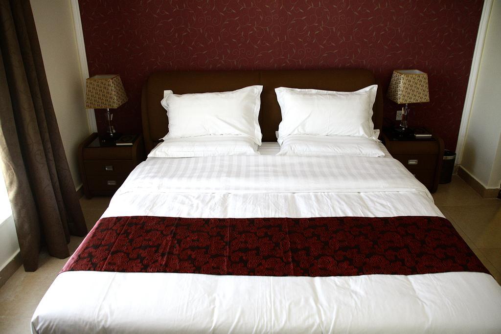 Laguna Hotel Suites Kuwait City Rom bilde